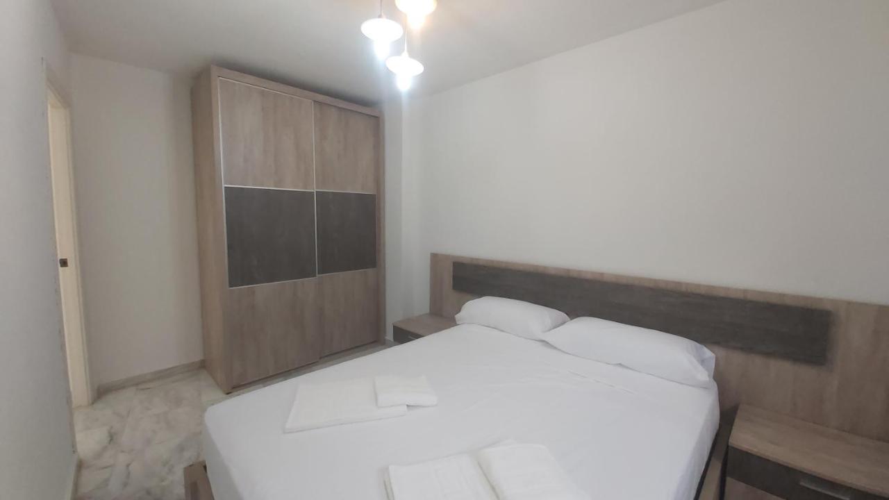 Del Parque Flats Meseta Swimmingpool Apartment Torremolinos Exterior foto