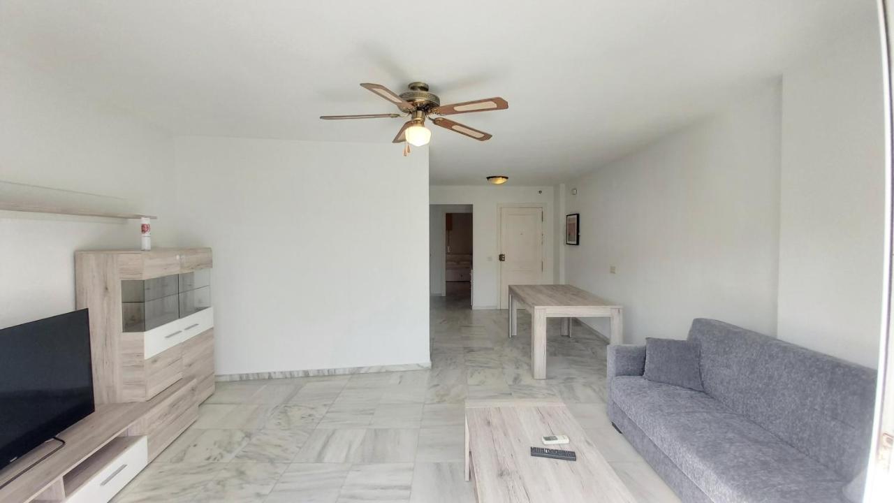 Del Parque Flats Meseta Swimmingpool Apartment Torremolinos Exterior foto